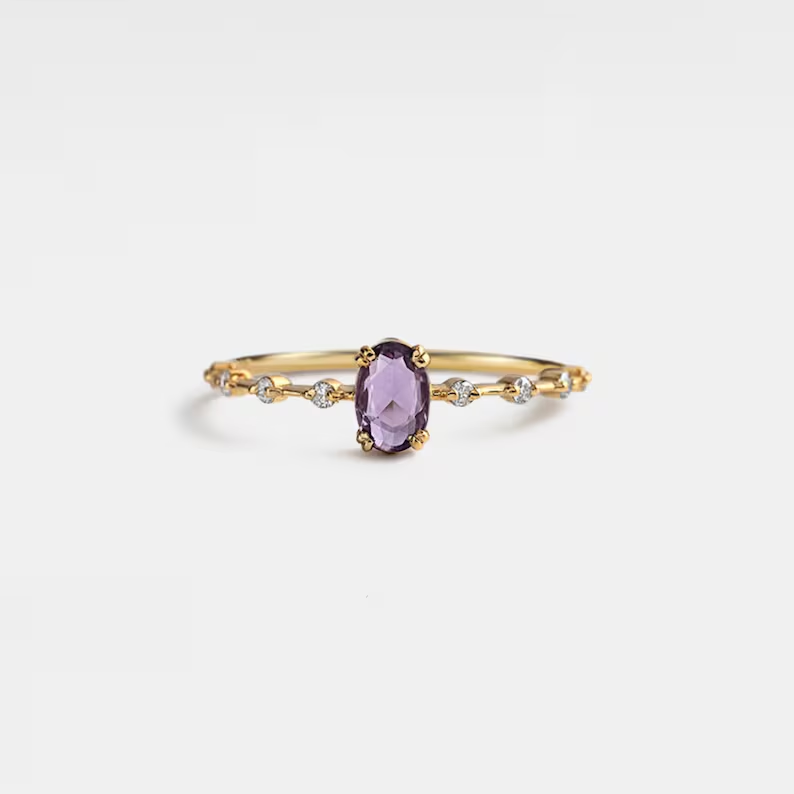 Sophia Ring - Oval Cut Natural Amethyst Ring | 925 Sterling Silver: Gold / 7 US